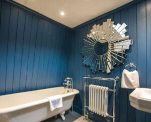Bath House Rental Bathrooms