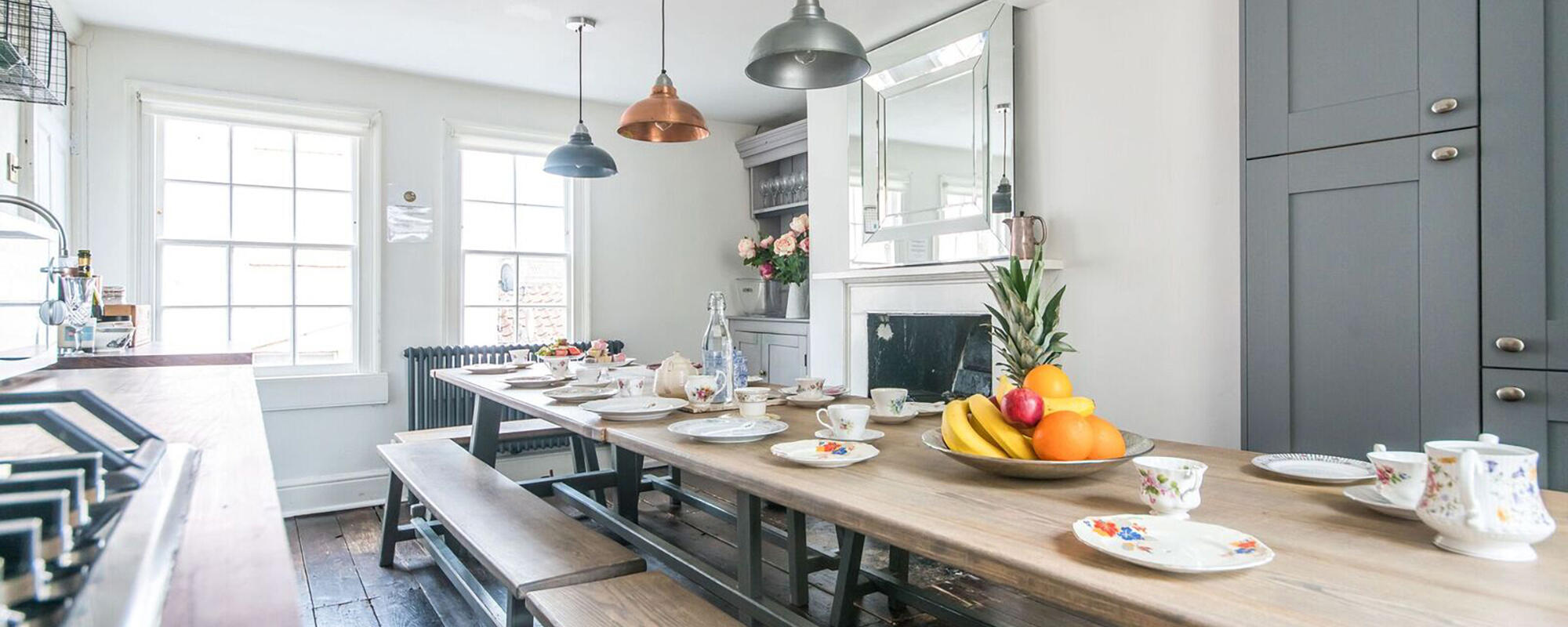 Bath Townhouse Holiday Rental Kitchen Aspect Ratio 2000 800