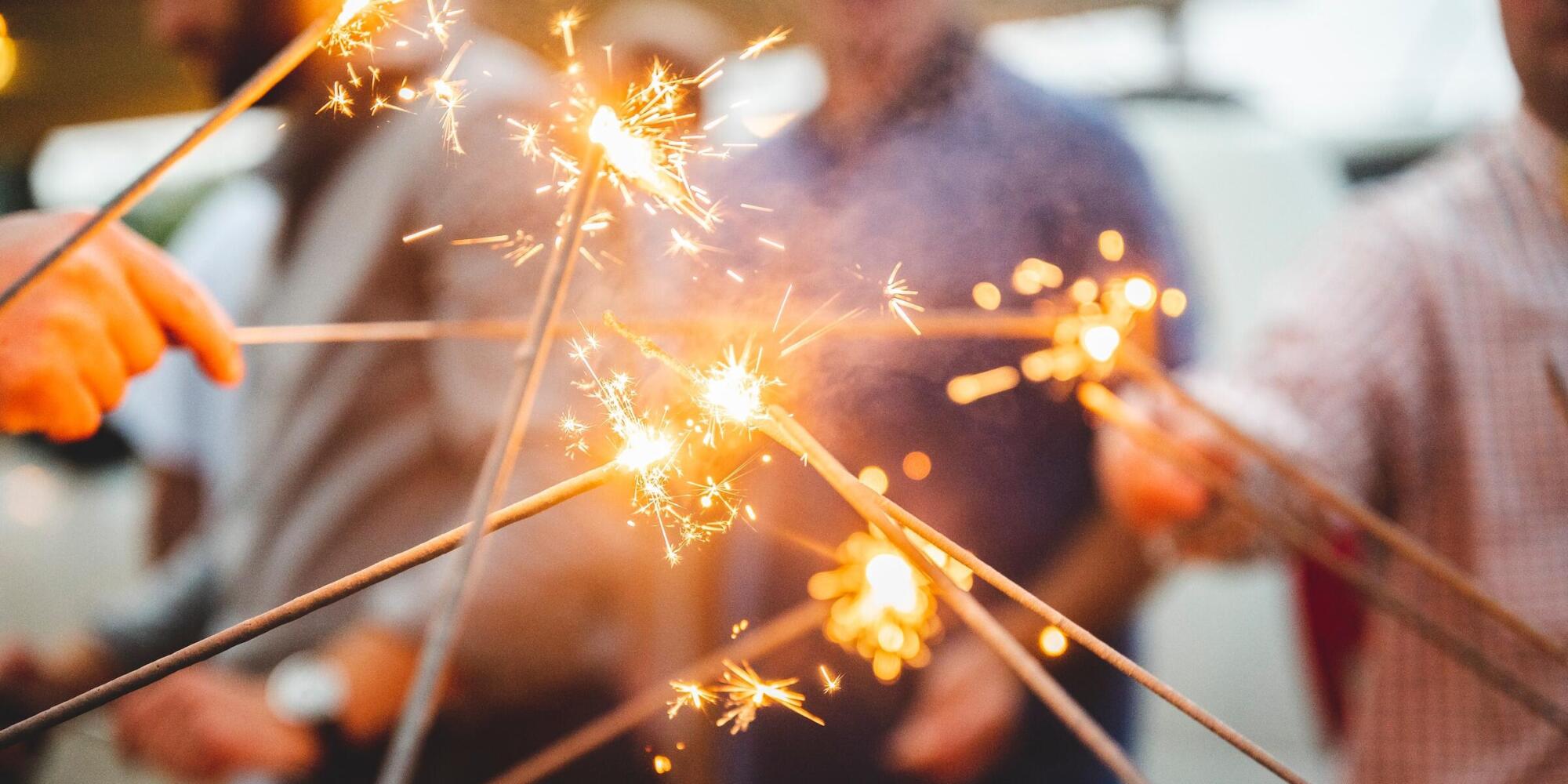 Top Fireworks Displays In Bath Aspect Ratio 2000 1000