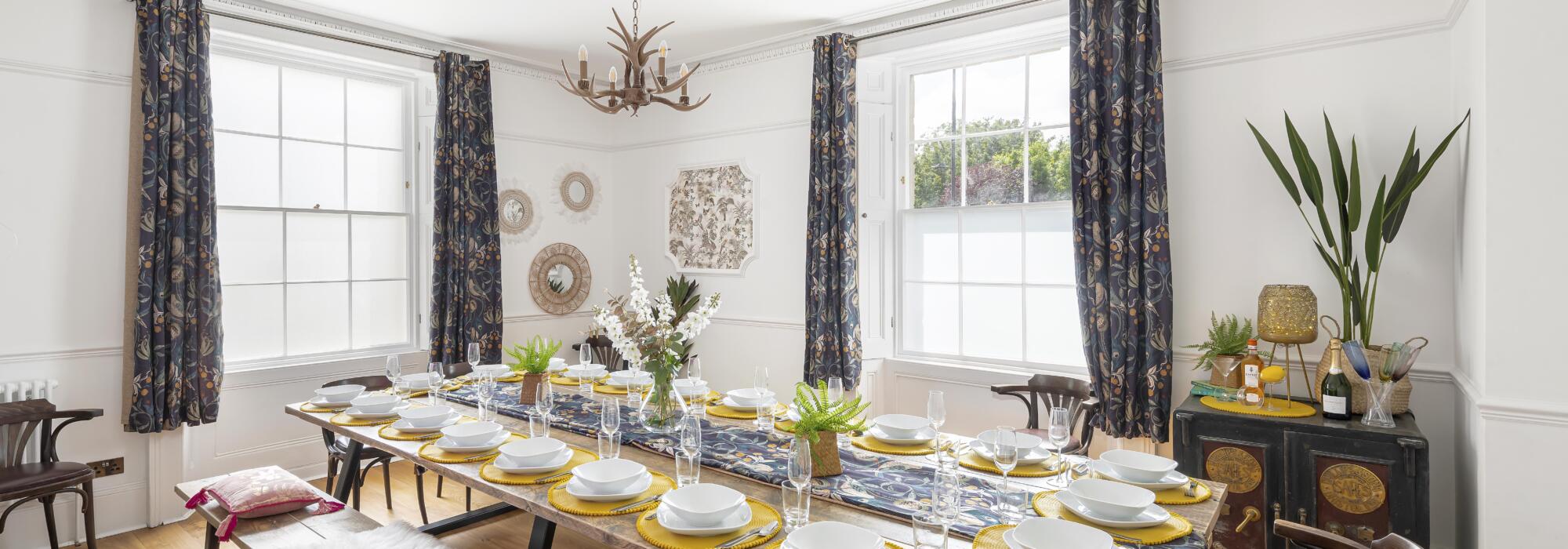 Dining Room Family Accommodation Bath